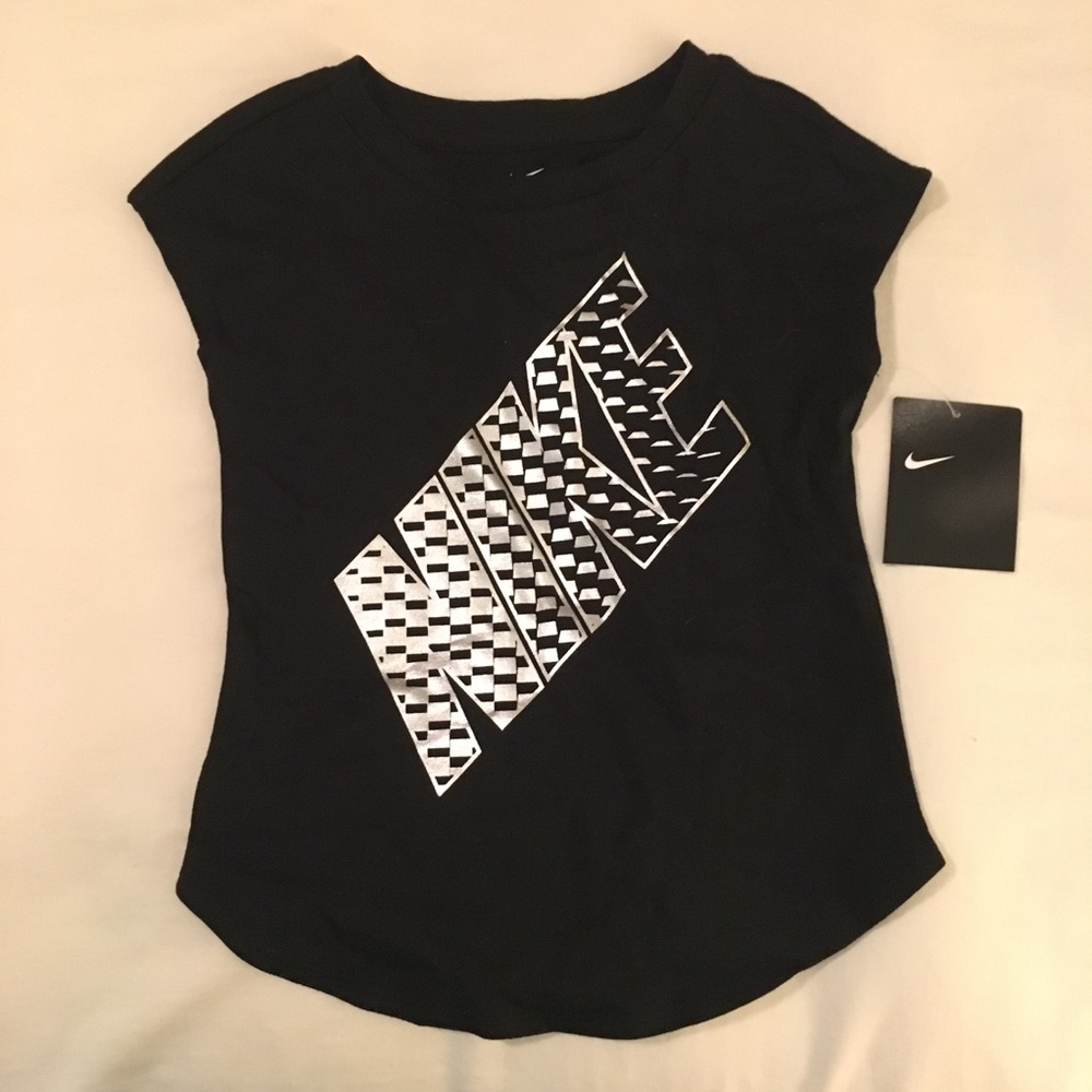 NWT 3T Girls’ “The Nike Tee”